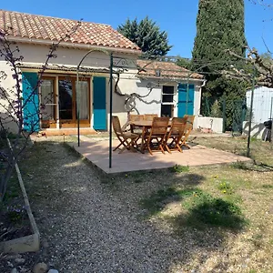 Lou Pastre Hébergement de vacances Aureille